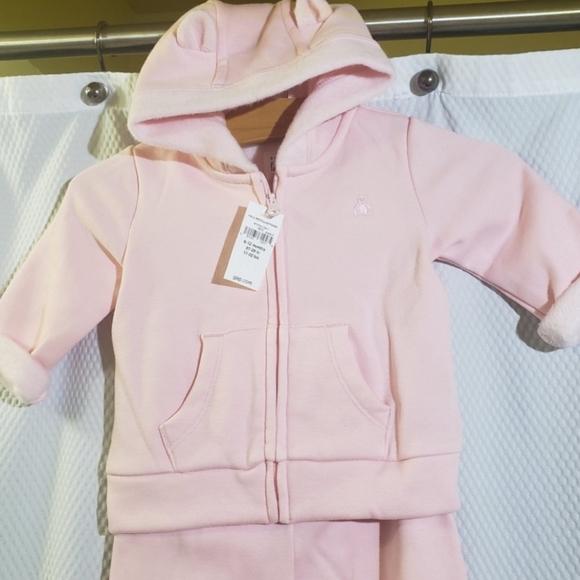 🆕️ Gap Baby Cozy Brannan Bear Outfit Set in Pink Cameo size 6-12 months - Picture 5 of 8